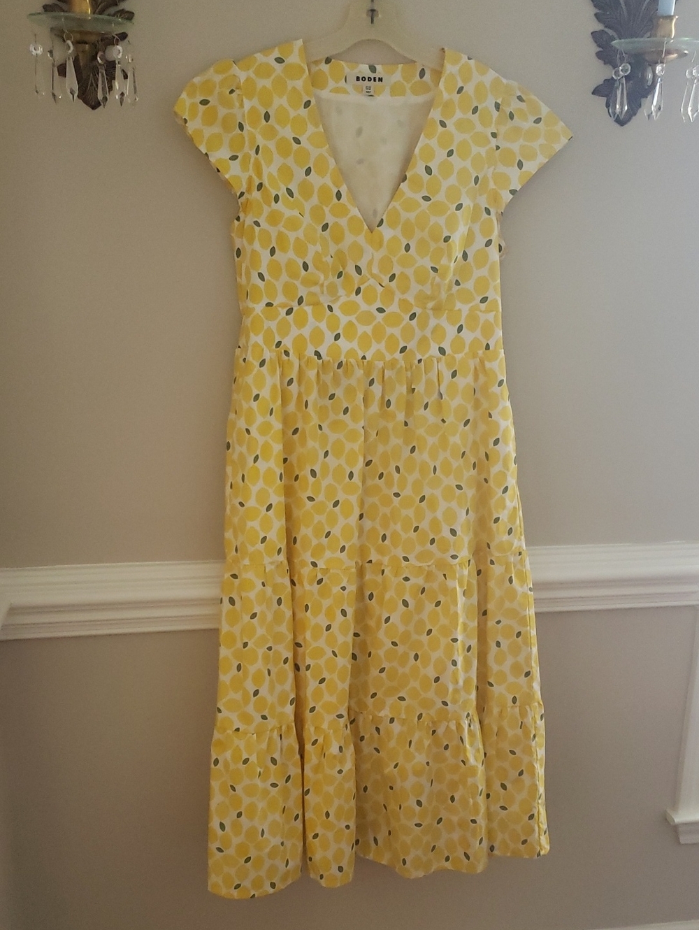 Boden Yellow V-Neck Lemon Print Midi Dress